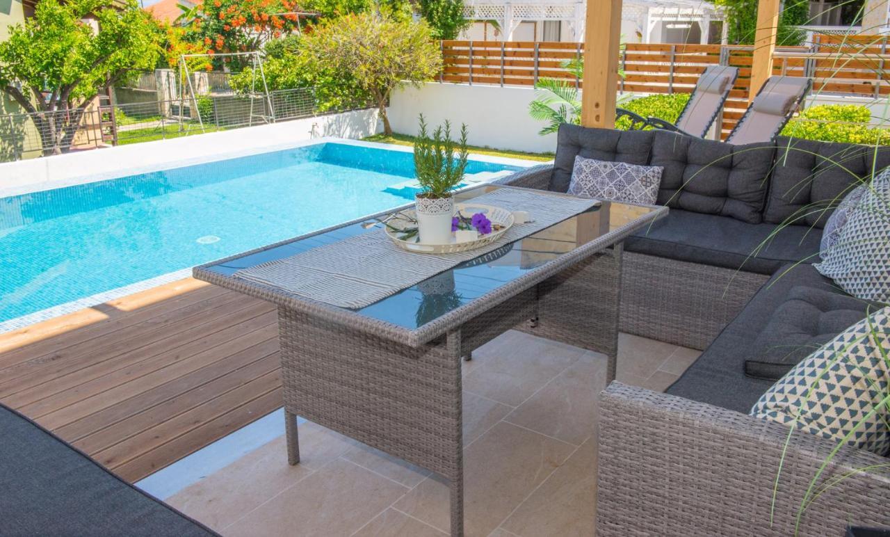 Acharavi Beach Villa Zewnętrze zdjęcie
