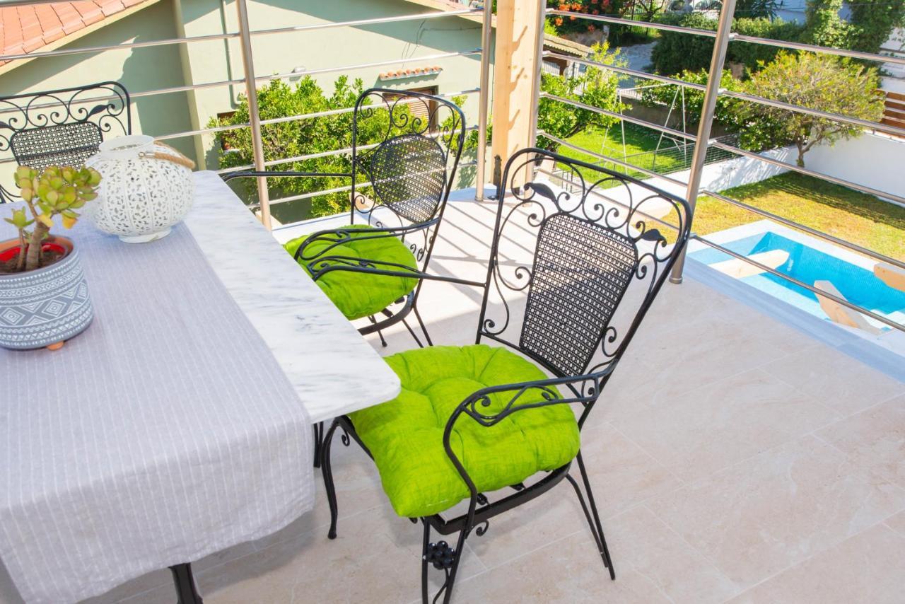 Acharavi Beach Villa Zewnętrze zdjęcie